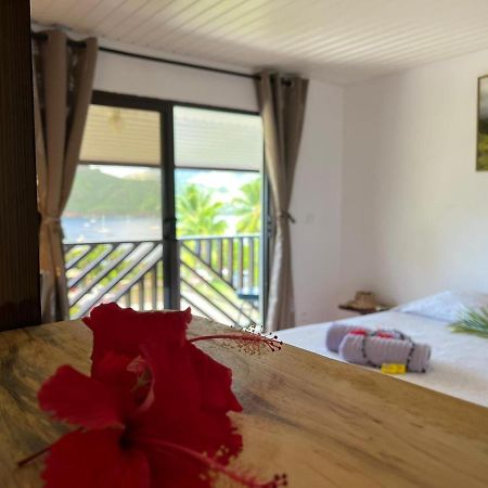 Pension Mave Mai Nuku Hiva Exterior photo